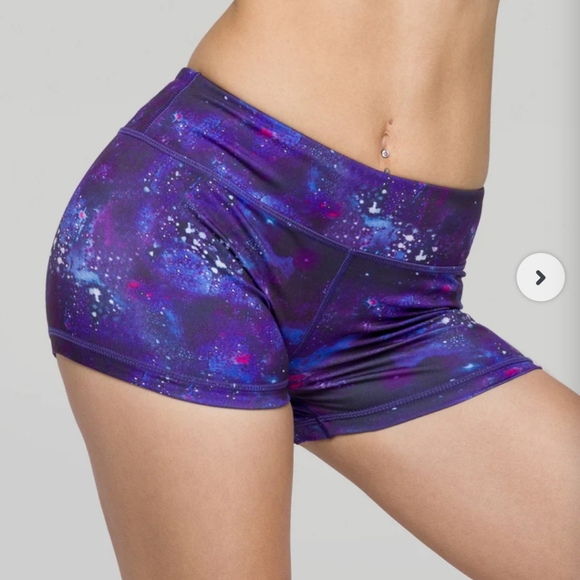 IAB 3 inch no-ride shorts NWT - Picture 3 of 3